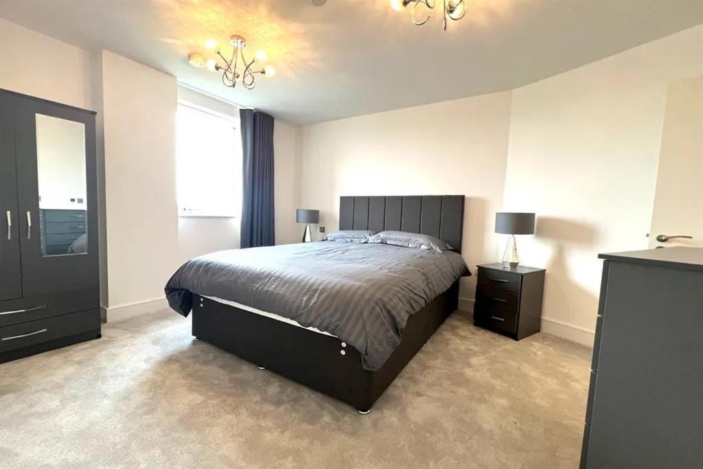 2 Bedroom In Frg Apartment